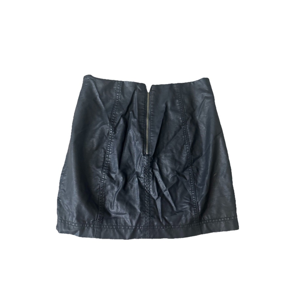 Free People Skirt Womens 4 Black Faux‎ Leather Mini Zipper Front Lined Edgy Chic